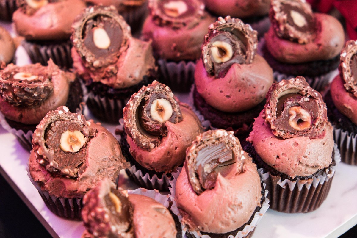 A Book Club event hosted by Canadian Author, <a href="/MargaretAtwood/">Margaret E Atwood</a>, was the perfect setting for The Handmaid’s Tale inspired dessert table. Lovers of literature were in for a real treat including: Mini Doughnuts, Mini Lemon Meringue Tarts and Ferroro Rocher Cupcakes! #PGcatering