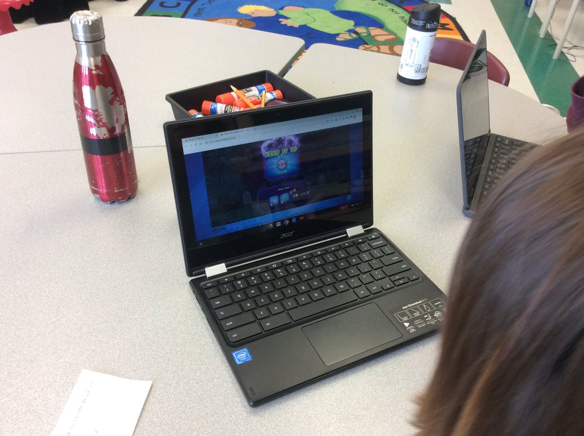 msconway_ESL's tweet photo. Students working on the Game Changer Challenge on @ZorbitsMath @StMartinOCSB #ocsbmath https://t.co/g07wfxVXpQ