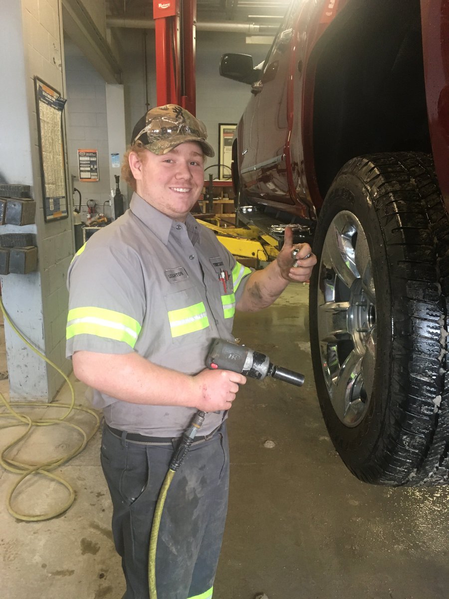 SkillensClass's tweet image. Congratulations @stannescss student Leighton on earning your Commercial Vehicle Wheel Service Technician Certificate!  Thank you @Tirecraft in Exeter for the co-op opportunity!!