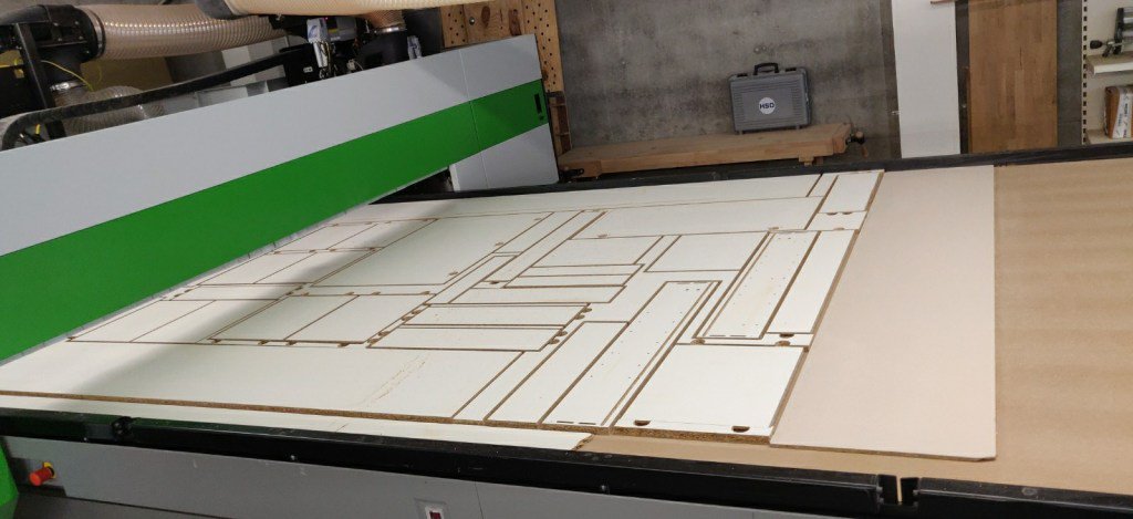 Xprojectsbe's tweet image. Nesting productie xprojects.be/nesting-produc…