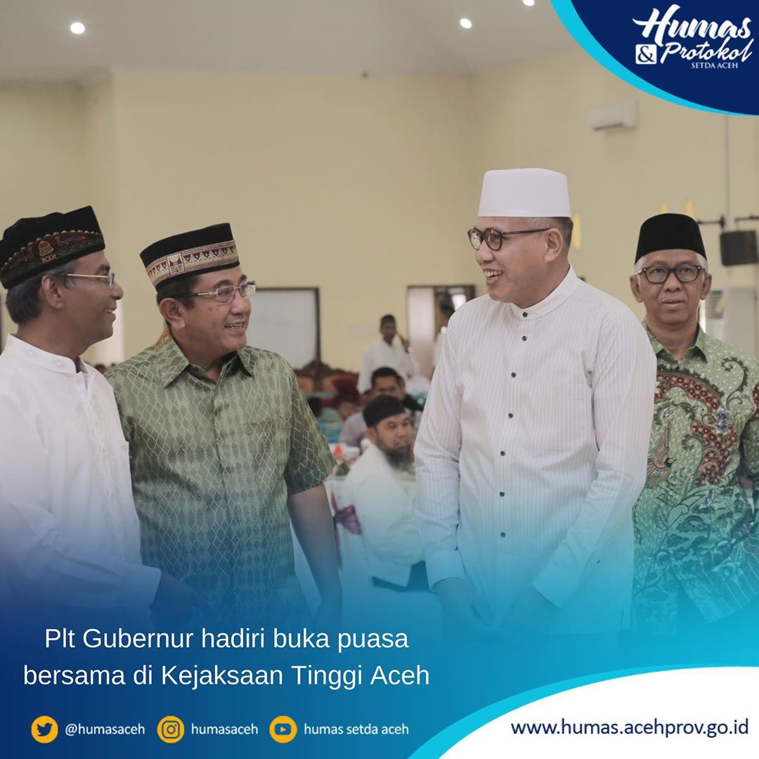 Assalamu'alaikum, Plt Gubernur hadiri buka puasa bersama di Kejaksaan Tinggi Aceh

#aceh #acehhebat #BukaPuasaBersama #kejatiaceh