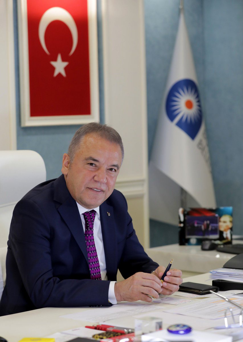 Muhittin Böcek