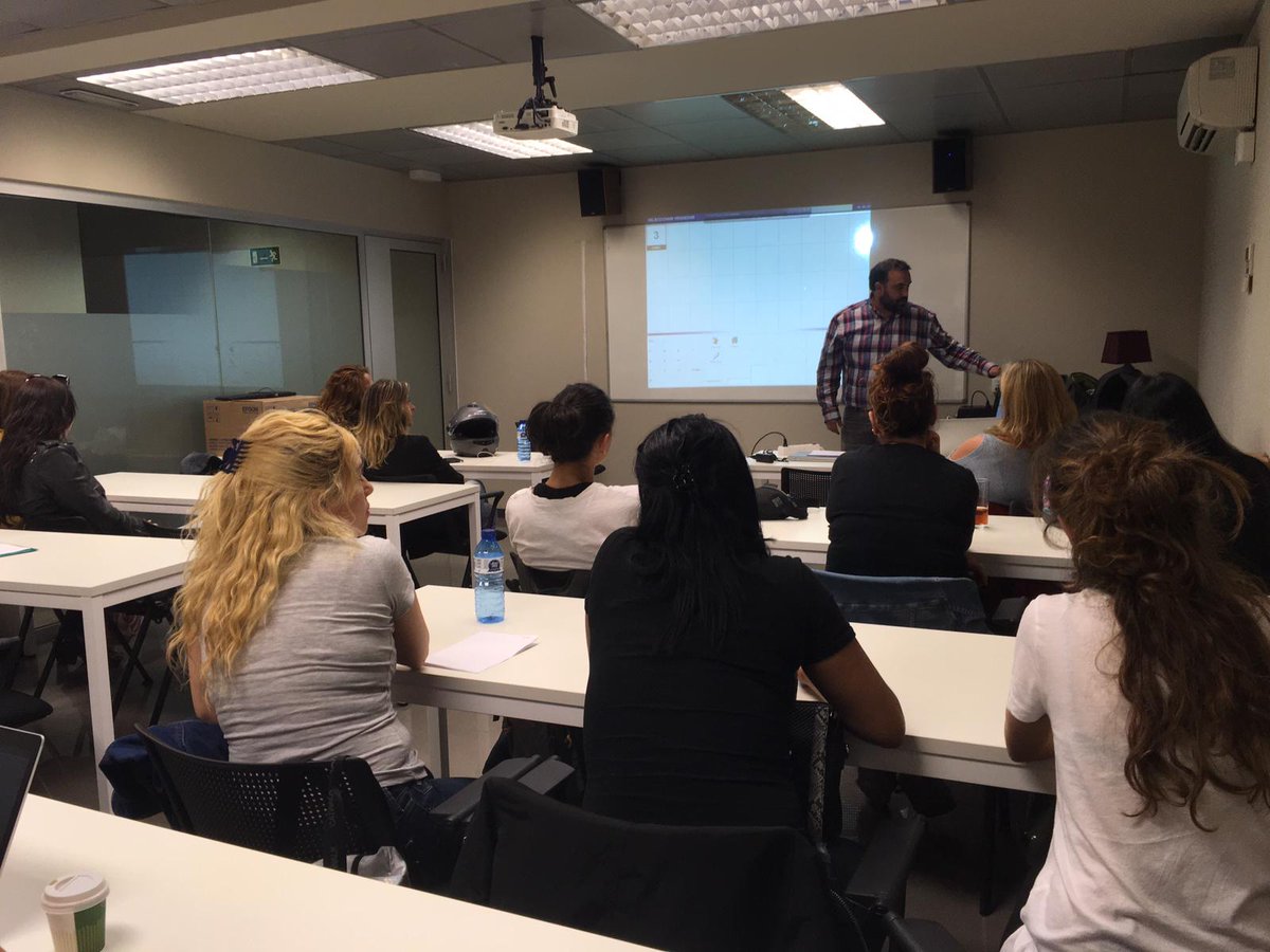 improjectsbs's tweet photo. Hoy estamos dando formación en Rosendo Fornet para sus supervisoras y encargadas por parte de nuestro equipo técnico. #icgsoftware #restauración #formación #especialistasenpuntosdeventa https://t.co/4B04ll702I