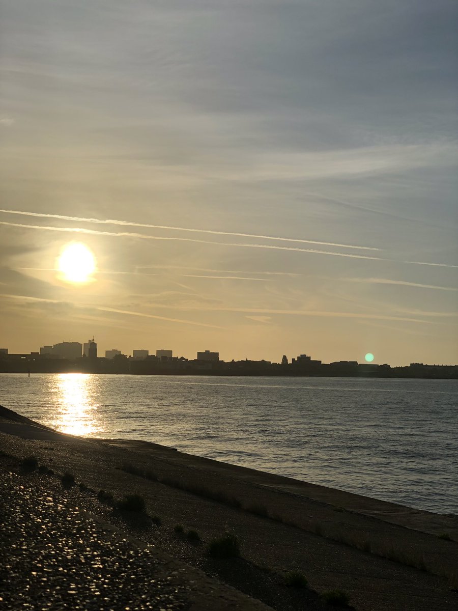 The crew are now in Portsmouth for the final week of training before the competition on Saturday.  Day one and what a beautiful morning.  <a href="/team_endeavour/">team_endeavour</a> <a href="/Pearson_Eng_Ltd/">Pearson Engineering</a> <a href="/Proud_Sappers/">Corps of Royal Engineers</a> <a href="/RNRMC/">Royal Navy & Royal Marines Charity</a>