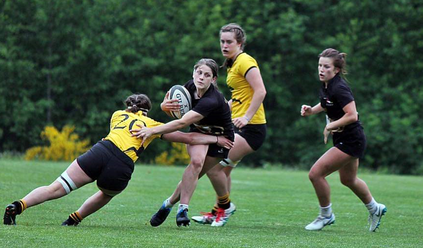 GleneagleSD43's tweet photo. Girls rugby: your skill and hard work secured you 4th place in the province! WOW.
#gotalons https://t.co/QzOHRK95or