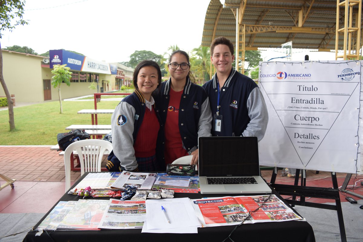 colamericanogye's tweet photo. Feria de Clubes del Colegio Americano de Guayaquil. 😊🇺🇸🎉
#Colegioamericano #Guayaquil #Ecuador #SomosCAG #CAG #gye #promo71 #clubes #robotica #cultura #periodismo #creatividad #bi https://t.co/uhYAuZ4CwT