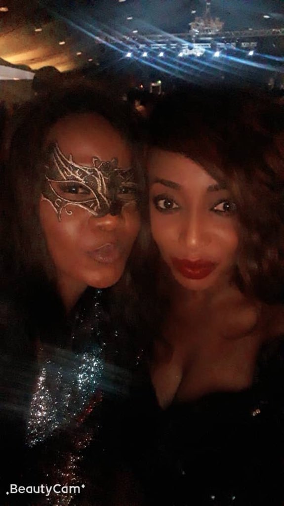 Lovelabelbyife's tweet photo. #FashionFinestAfricaAward https://t.co/tpNOmq3Qy2