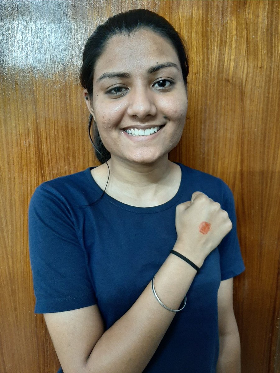 #RedDotChallenge let's talk about #menstruation ...#MenstrualHygieneDay #MenstruationMatter
 #Bhopal takes the challenge and pledge to take action.@UNICEFIndia @Michael67332575 @diipakhosla