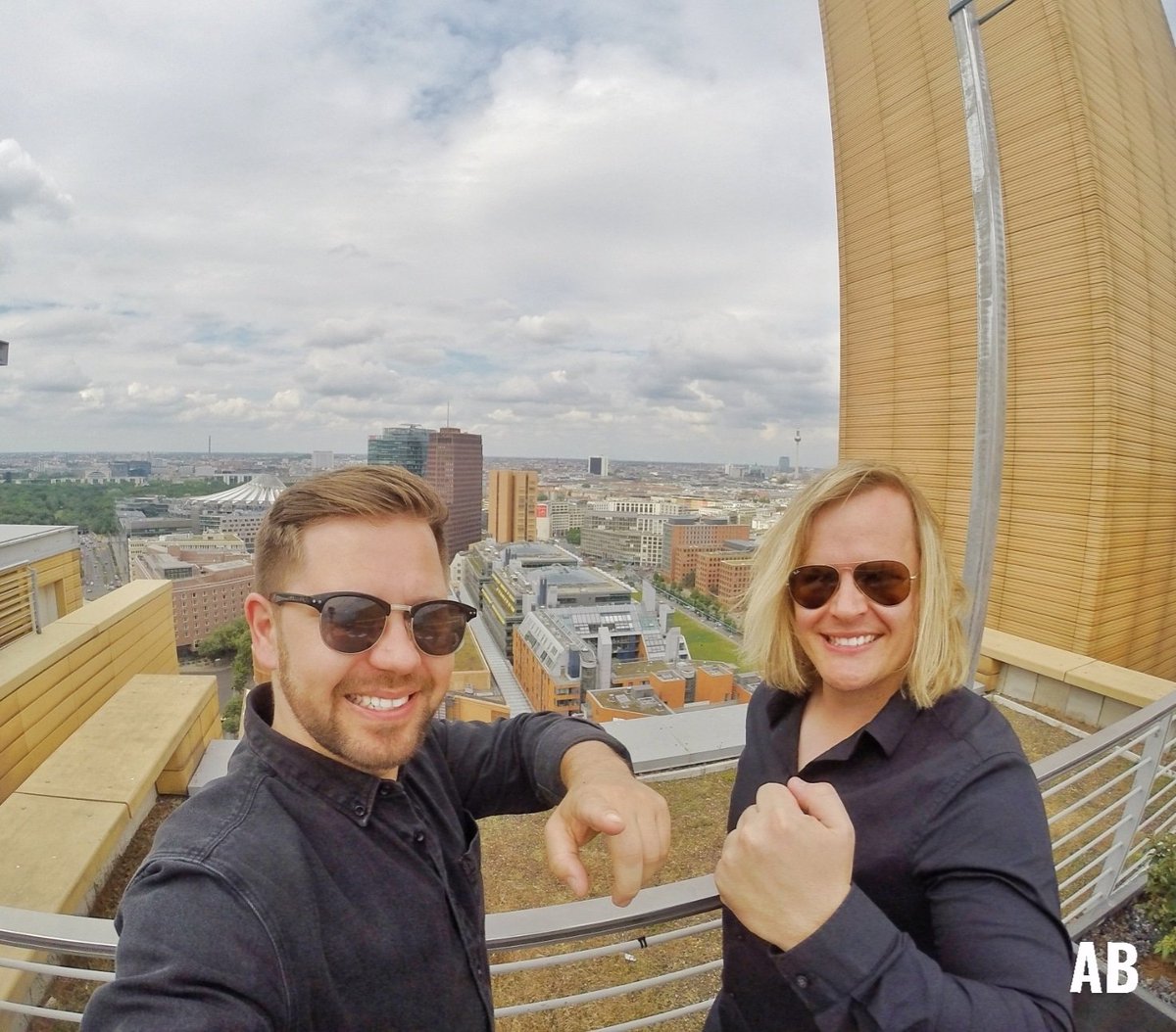YesssCapital's tweet photo. Yesss Monday @WeWork .  Favourite Place to create the future💪
#yesss #axelborisab #sante #wework #creators #hustle #sustainable #greentech #rooftop #create #we #AB #monday https://t.co/bxBioGUidG