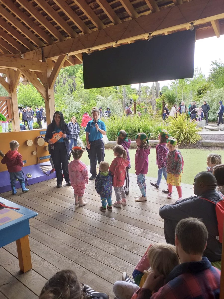 amazedbyscience's tweet photo. Weโve had a fantastic day at Chester Zoo today, learning how technology can help us save endangered species around the world!
Bring the kids to enjoy this free activity every day until Friday, part of #AmazedByScience 2019 ๐ฆ๐ฏ๐ข
https://t.co/1K9TTSREEM https://t.co/cAjLbso3Zn
