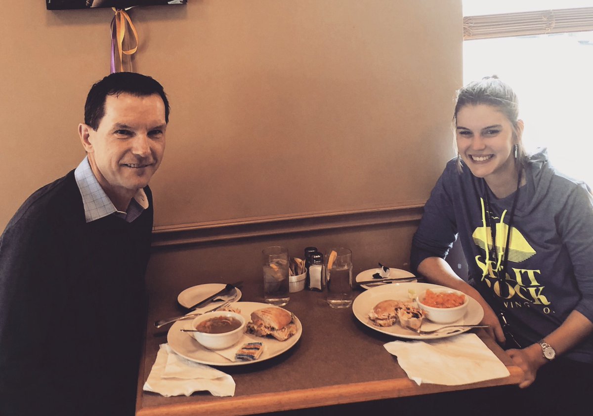 TroyMitchellNL's tweet image. First business lunch with my #socialwork colleague, Hillary Mitchell!  #gradweek  #prouddad 

@MUNScwk