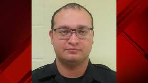 Texas Detention Officer arrested while making drug deal in uniform