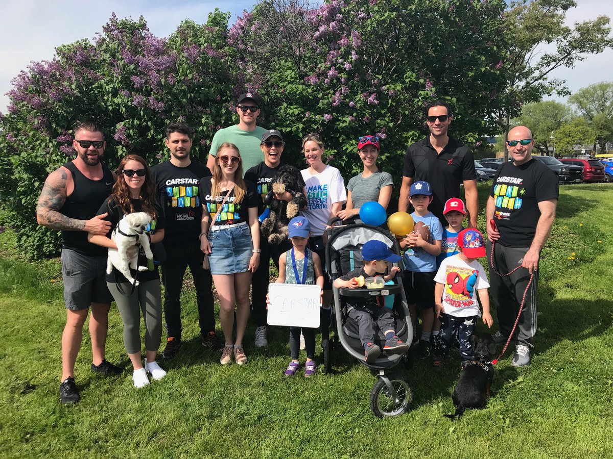 MikeGMacaluso's tweet photo. ⁦@carstarcanada⁩ corporate team walking in the annual #cysticfibrosis walk to find a cure ⁦@CFCanada⁩ https://t.co/POb1DblyP8