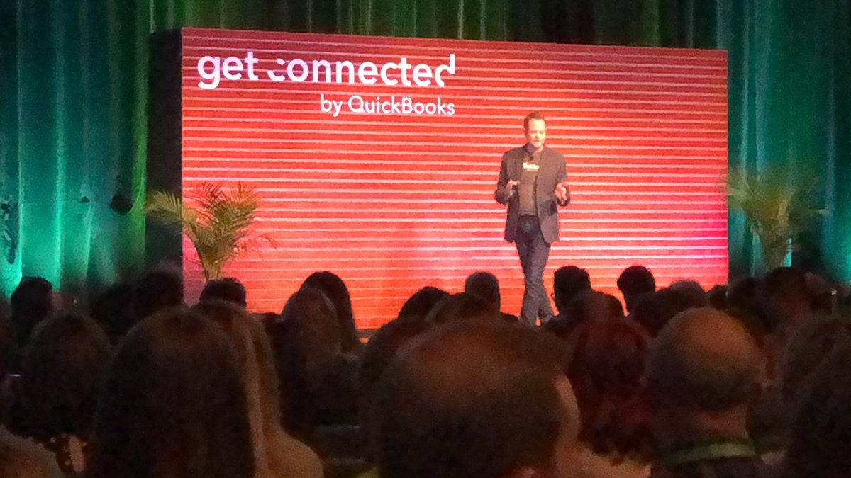 BonstarAcct's tweet image. Enjoying #GetConnectedEdm with the #BonstarAcct Team!!