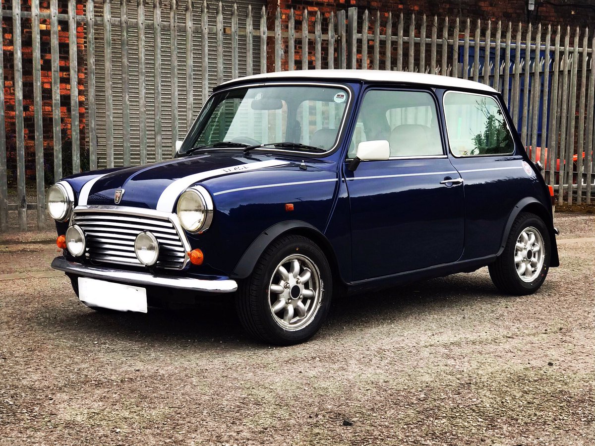 MarkMcGrady's tweet photo. Dragged the old girl out of the garage for a drive. I really don’t use this car enough! #mini #minicooper #JohnCooperConversion #Sworks https://t.co/SFZAzCjxSW