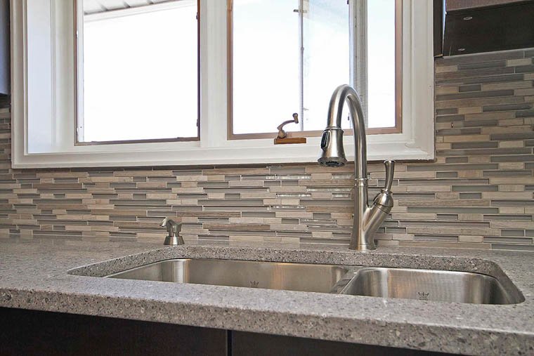 ClassicTandS's tweet photo. Having trouble picking tile for a #backsplash? Our latest blog post goes over a few tile trends #Ottawa homeowners should consider.

Check out some of the trends: https://t.co/cqJbzL1PeV https://t.co/3TEcdm98rd