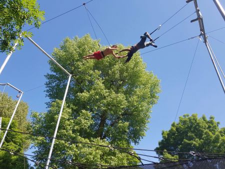 Fun and accessible classes for anyone who wants to learn trapeze in Regents Park from Saturday 27th Apr 2019 - Sunday 8th Sep 2019. 

royalparks.org.uk/whats-on/upcom…