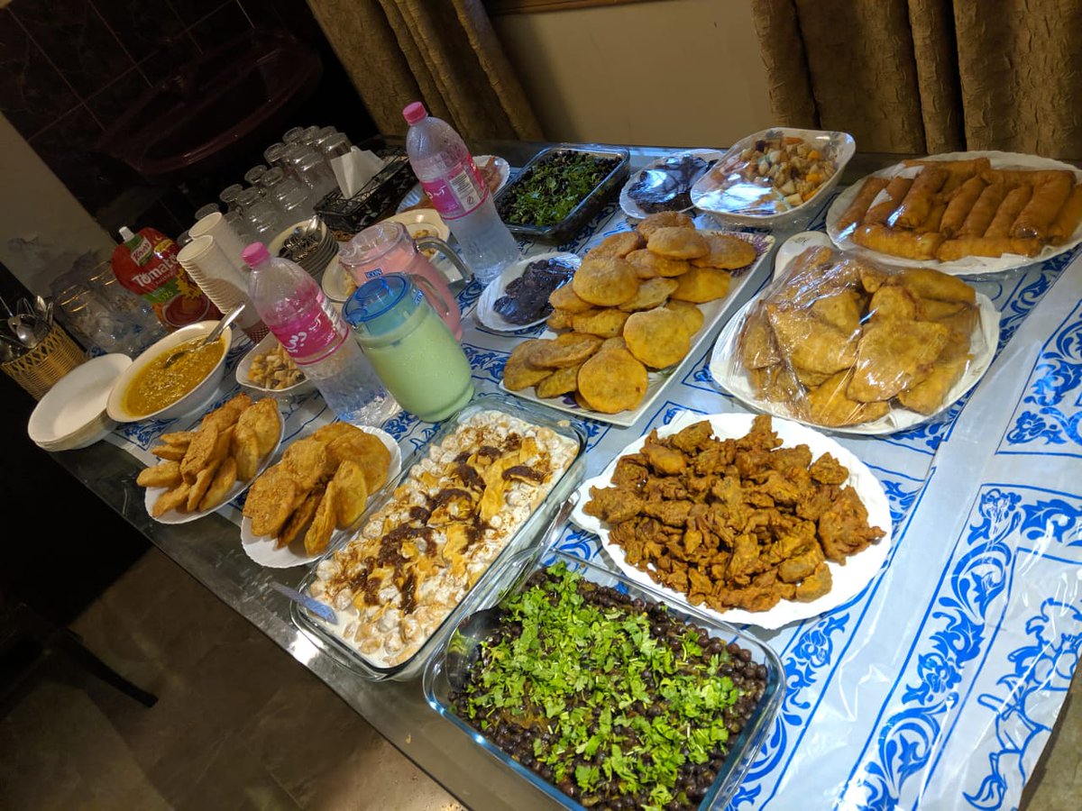 kamranAX's tweet photo. #TeamContour
#TeamPOMS
#FullStackDevnTest
#TeamIftar https://t.co/7OHVlnwRkQ
