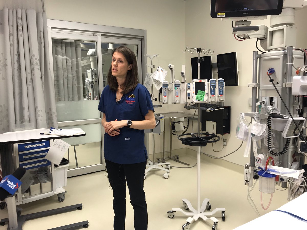 BCChildrensHosp's tweet photo. Happening now: @BCChildrensHosp Trauma Medical Director Genevieve Ernst encourages parents/caregivers to childproof windows and balconies to avoid potentially fatal or serious injuries. #windowsafety @BC_EHS https://t.co/43Xh8wbOQr https://t.co/HdIQG3Pfac