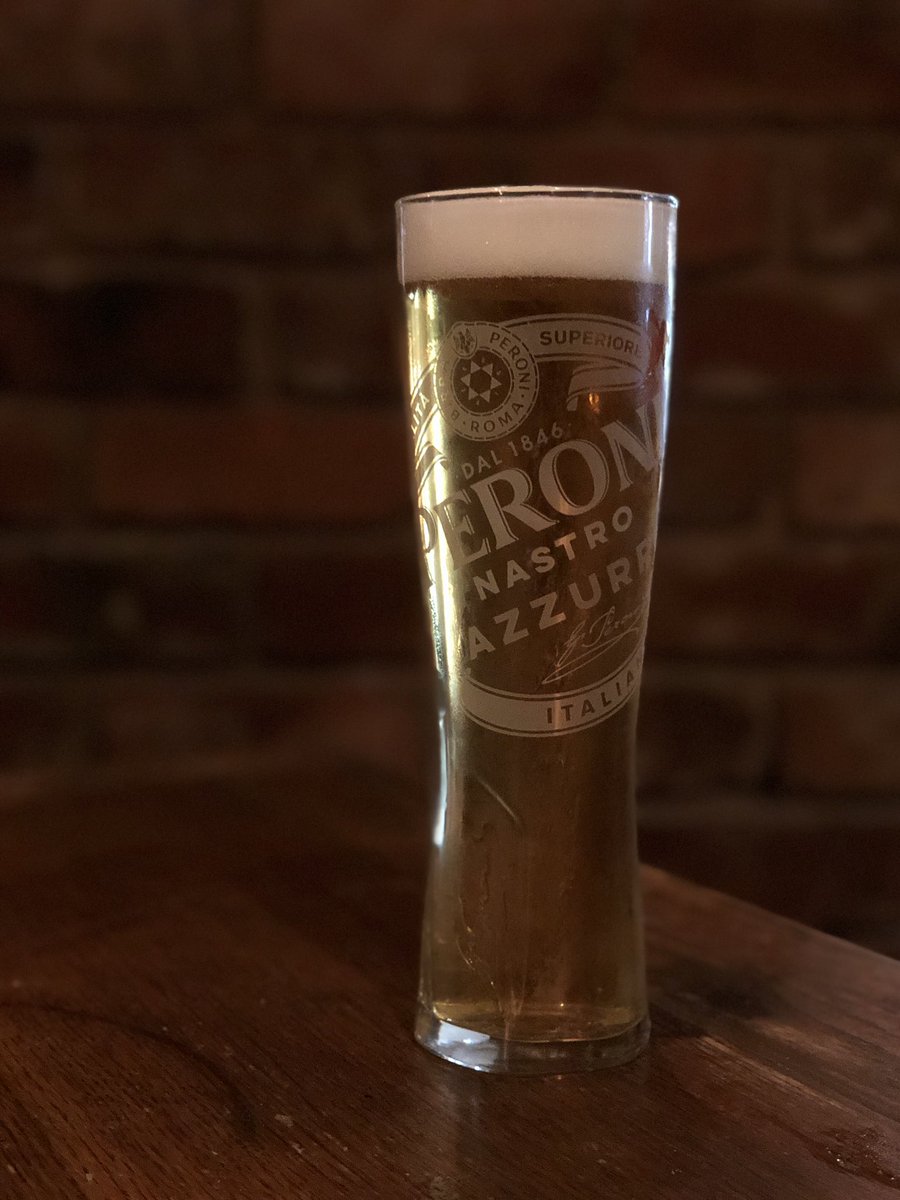 whatsonpubs's tweet photo. Enjoying a pint and a pizza in @SaracensheadCV7 👌🍺🍕
.
.
.
.
.
.
#Pizza #Beer #Peroni #UkPub #Pubs #PubEvents #WhatsOnPubs #Drinks #BankHoliday #PubsOfInstagram #PubsOfEngland #Instapub @PeroniUSA https://t.co/Z83NL2yPJd