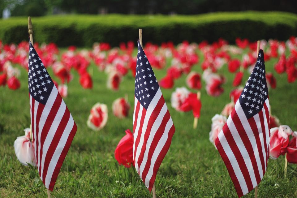 SONFAIDE's tweet image. Taking time to salute all those that gave the ultimate sacrifice on this Memorial Day! Enjoy the memories of those gone but never forgotten #salute #memorialday #memorialdayweekend ❤️