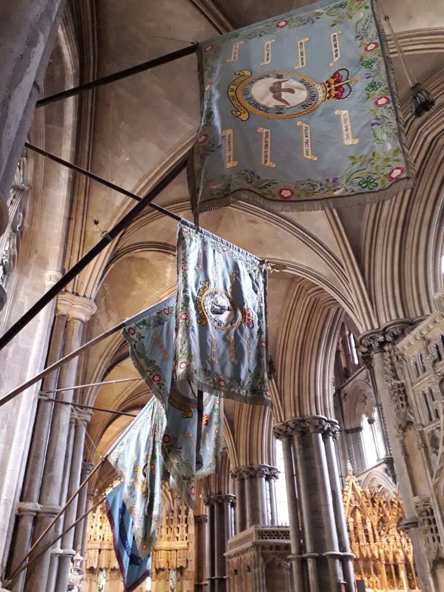Imecofrenchie's tweet photo. Advice from the Moon. 🌑 Live life to the fullest, be someone to look up to, take time to reflect and don’t be phased by difficulties. Thanks for the lesson @Ely_Cathedral. I’m also going to have to up my #highviz game, amazing work from #HelenSchell on show. I ❤️ #Ely. https://t.co/urQ8zK7vux