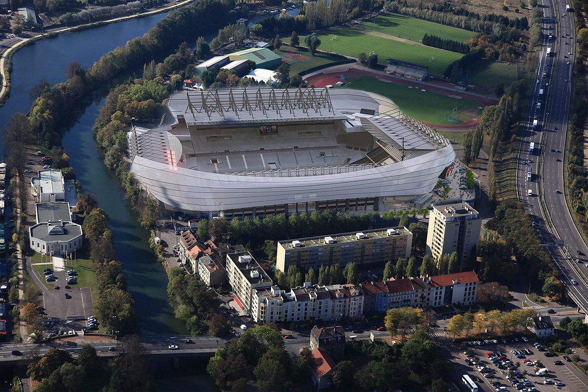 FC Metz ☨ tweet media