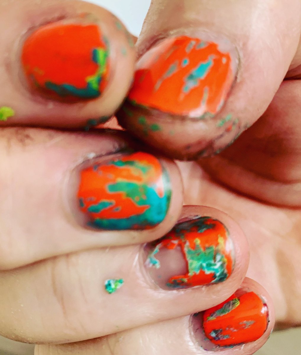brossard_gaby's tweet photo. New style of nail polish. This is after I scrubbed them. I did 5 drawings (trying to post one per day) this past weekend and at least one per night over the past 4 weeks. My gloves are in my Elora studio, I will have to make a trip up soon. On a roll, I can’t stop. #manitime https://t.co/hrchhbRPJ6