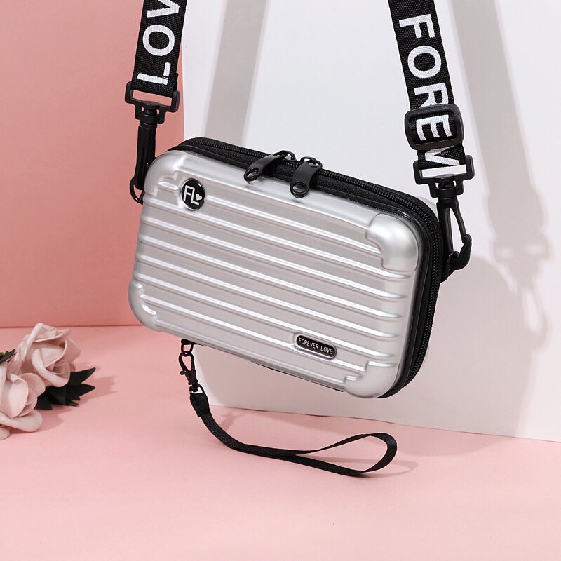 StorePj's tweet photo. Pre-Order ✩ กระเป๋าสะพายข้าง มี 6 สี
📍ขนาด 19x6x12 cm
📍ราคา 350 ฿

📌 รอสินค้า 15-20 วัน

#กระเป๋า #กระเป๋าเก๋ #กระเป๋าหนัง #กระเป๋าน่ารัก #กระเป๋าสะพายข้าง #กระเป๋าสะพายไหล่ #กระเป๋าสวยๆ #กระเป๋าแฟชั่น #กระเป๋าราคาถูก #กระเป๋าชิคๆ #ของมันต้องมี  #ราคานักศึกษา #กระเป๋าจิ๋ว https://t.co/Ww7Ha6Ln9w