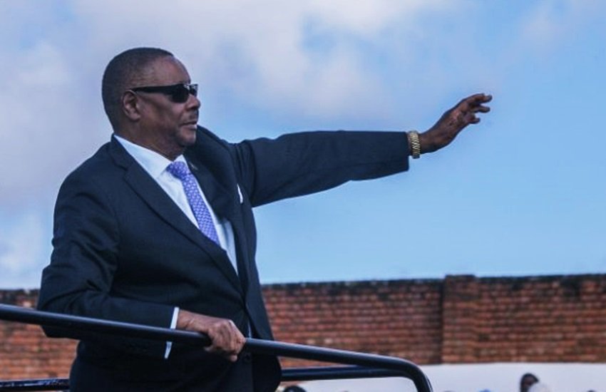 MediaReviveNet's tweet photo. 🔴💚🔵#MalawiElection: President Mutharika Re-Elected After Court Battle
Malawi’s #President Peter Mutharika has been narrowly elected to a second term in office with 38.5% of the vote
https://t.co/fMx8nNhXs2 https://t.co/uAKSGAFyHT