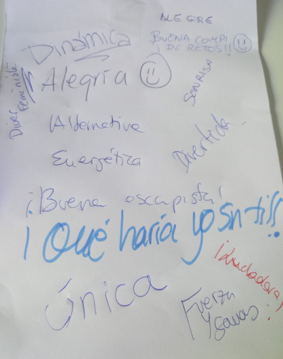 MaestraVoladora's tweet photo. Hoy terminamos el Escape Room Educativo, gracias @serendipia_edu y @morenobermudo por ofrecernos siempre crecer😄
#ctifeste #escaperoomeducativo #formaciónpermanente https://t.co/1bHL1IWkrn