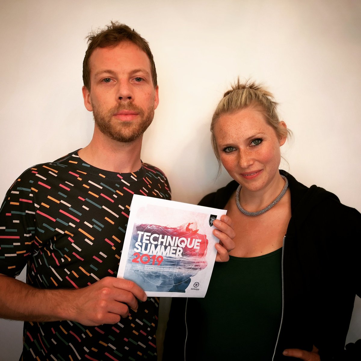 Check out our <a href="/TechniqueRec/">Technique Recordings</a> Summer LP minimix >>> bit.ly/2QrST3b including our collab with <a href="/GradualMuzik/">Gradual Muzik</a> plus LP tracks from <a href="/aquasky/">Brent Aquasky</a> @WeareZOMBIECATS <a href="/kitmusic_uk/">Kitmusicuk</a> <a href="/djsalaryman/">Salaryman / SubDubXion</a> @dnblinesmith <a href="/lukasmooth/">SMOOTH</a> <a href="/TantrumDesireUK/">Tantrum Desire</a> &amp; more!