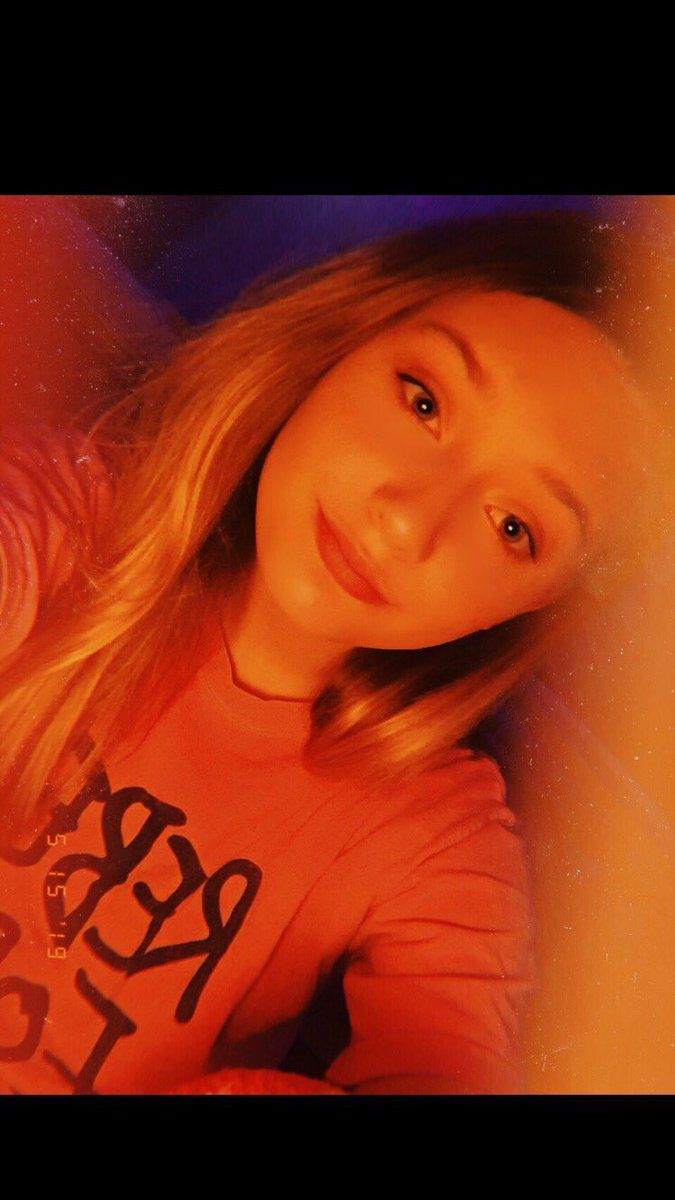 cutexgrays's tweet image. sm:)e 

happy tuesday🧡

@GraysonDolan @EthanDolan 
 
#tuesdayselfie