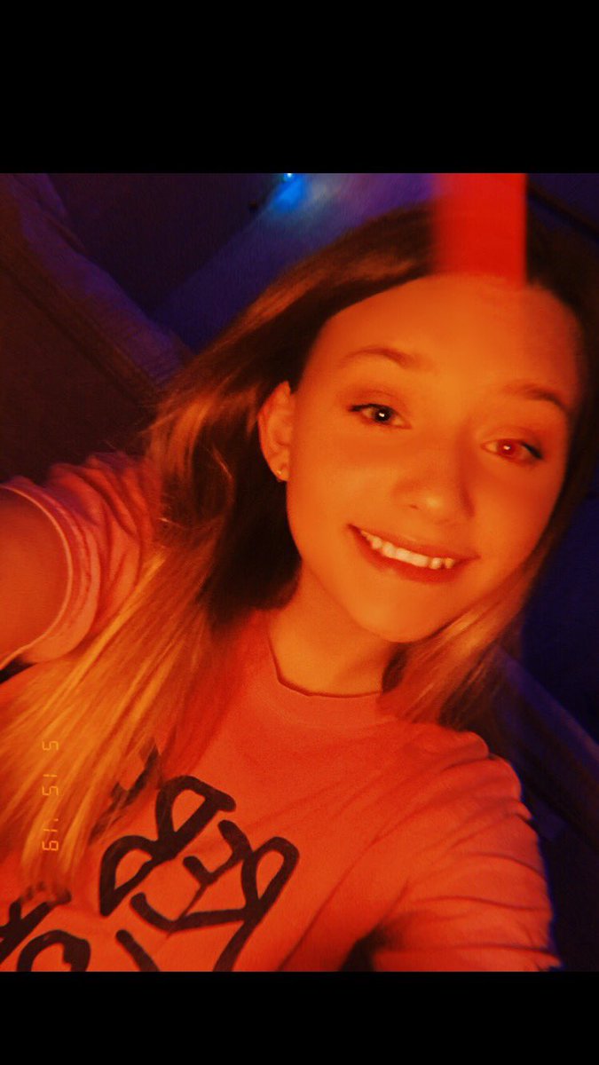 cutexgrays's tweet image. sm:)e 

happy tuesday🧡

@GraysonDolan @EthanDolan 
 
#tuesdayselfie