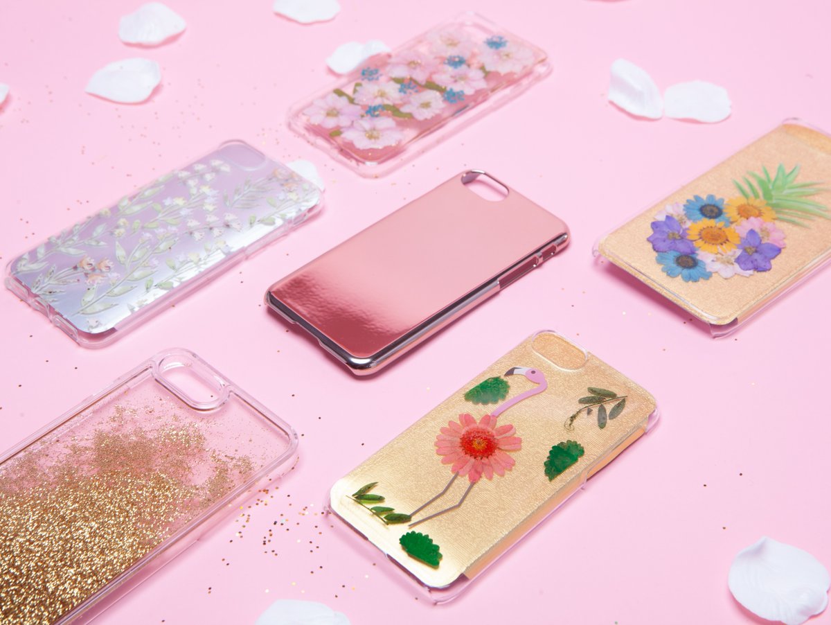 laboratory29's tweet image. ⚠️ A MAJOR UPDATE ⚠️ we’ve got some really, really cute news for your iphone 📲 our Custom #Flower #CellPhoneCovers have real pressed #flowers inside🌸🌷🌺 bit.ly/2YuJevo #floraltrends #flowerstagram #floralhub #flowerpower #flowerstalking #femalelove #flowerporn