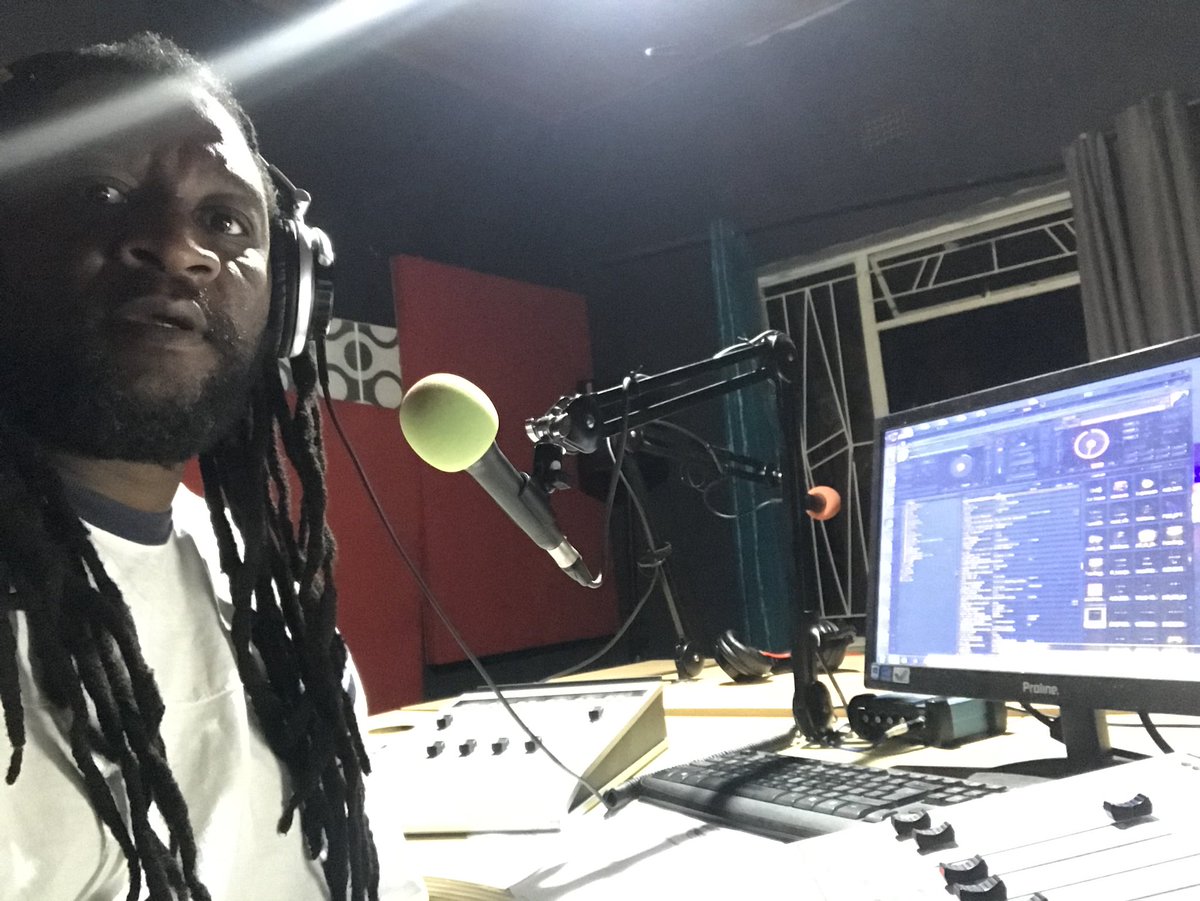 selektakenzo's tweet photo. Is that time again-#Reggaeexplosion 105.3fm ..6-9 https://t.co/39ONUxdKSI