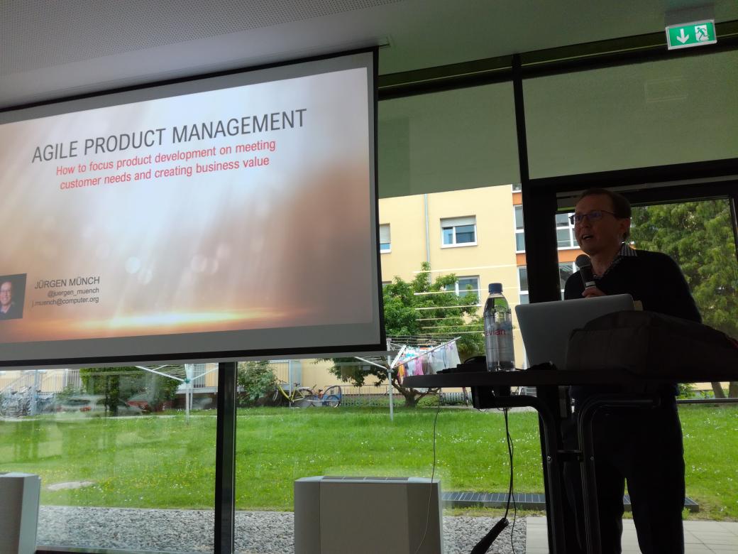 Here we go,.... <a href="/Juergen_Muench/">Jürgen Münch</a> talking about product managment on <a href="/AgileTableBSee/">AgileTable Bodensee</a>
