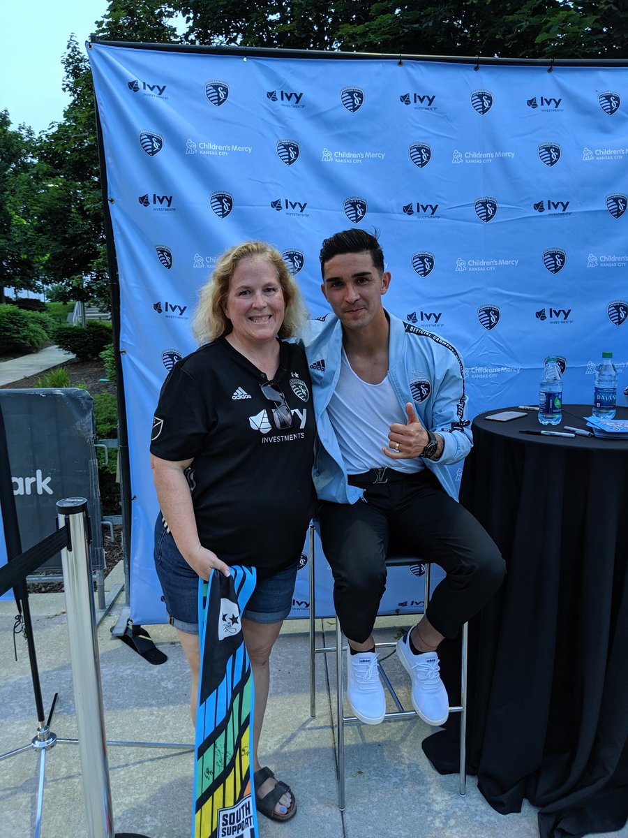 Sporting_Mom's tweet image. Great time! Thanks! @briecke #SportingBlueForLife