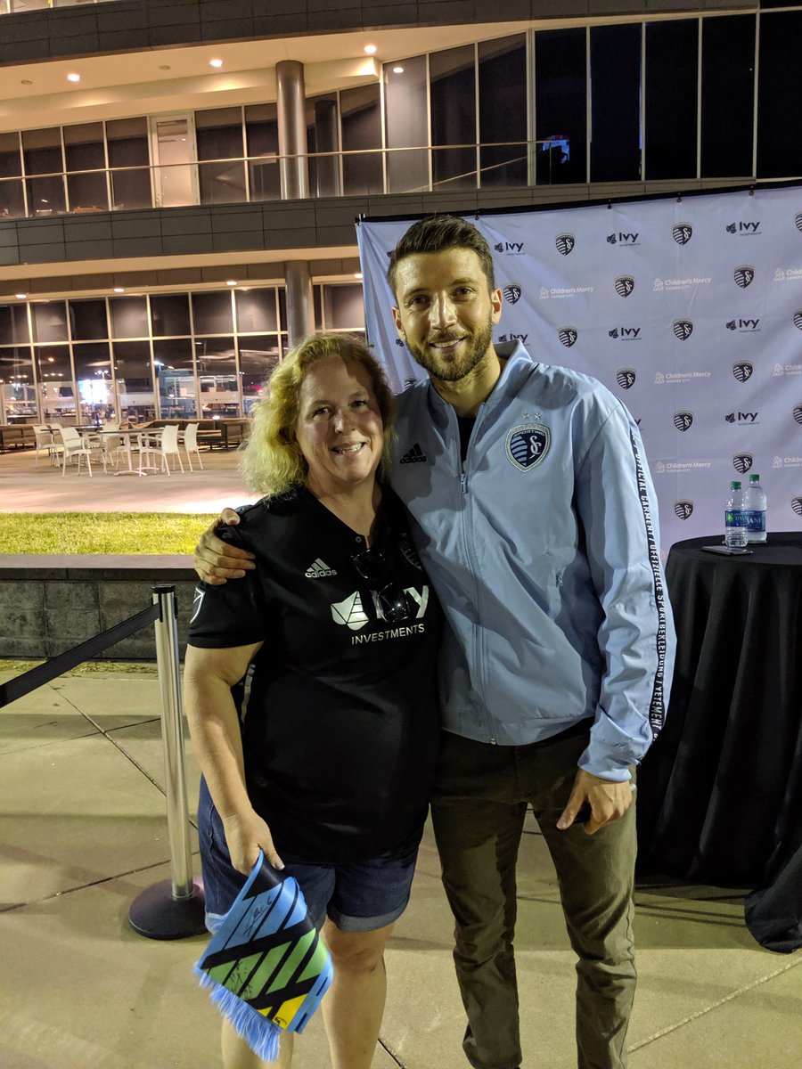 Sporting_Mom's tweet image. Great time! Thanks! @briecke #SportingBlueForLife