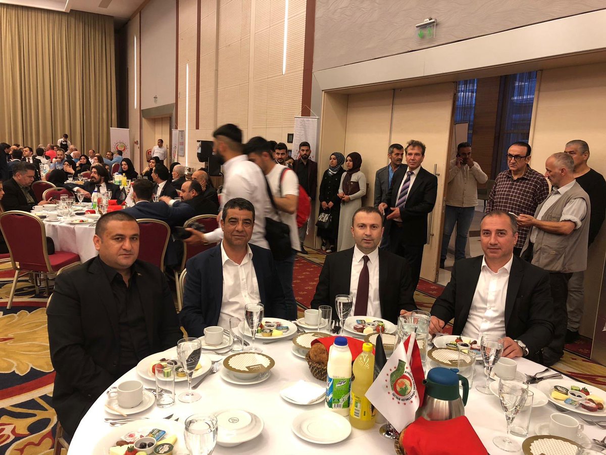 bakirkoymhp's tweet photo. Avrasya Yerel Yönetimler Birliği iftarına Gn. Bşk. Yrd. Sn. @ifarukaksu, Bölge Başkanımız Sn. @suat_tastan İlçe Başkanımız Sn. @turgutinan74, Meclis Üyelerimiz Sn. @ahmetaltunmhp ve Sn. @ZaferTimurMHP katılım sağladı. https://t.co/pDFfU5nxju