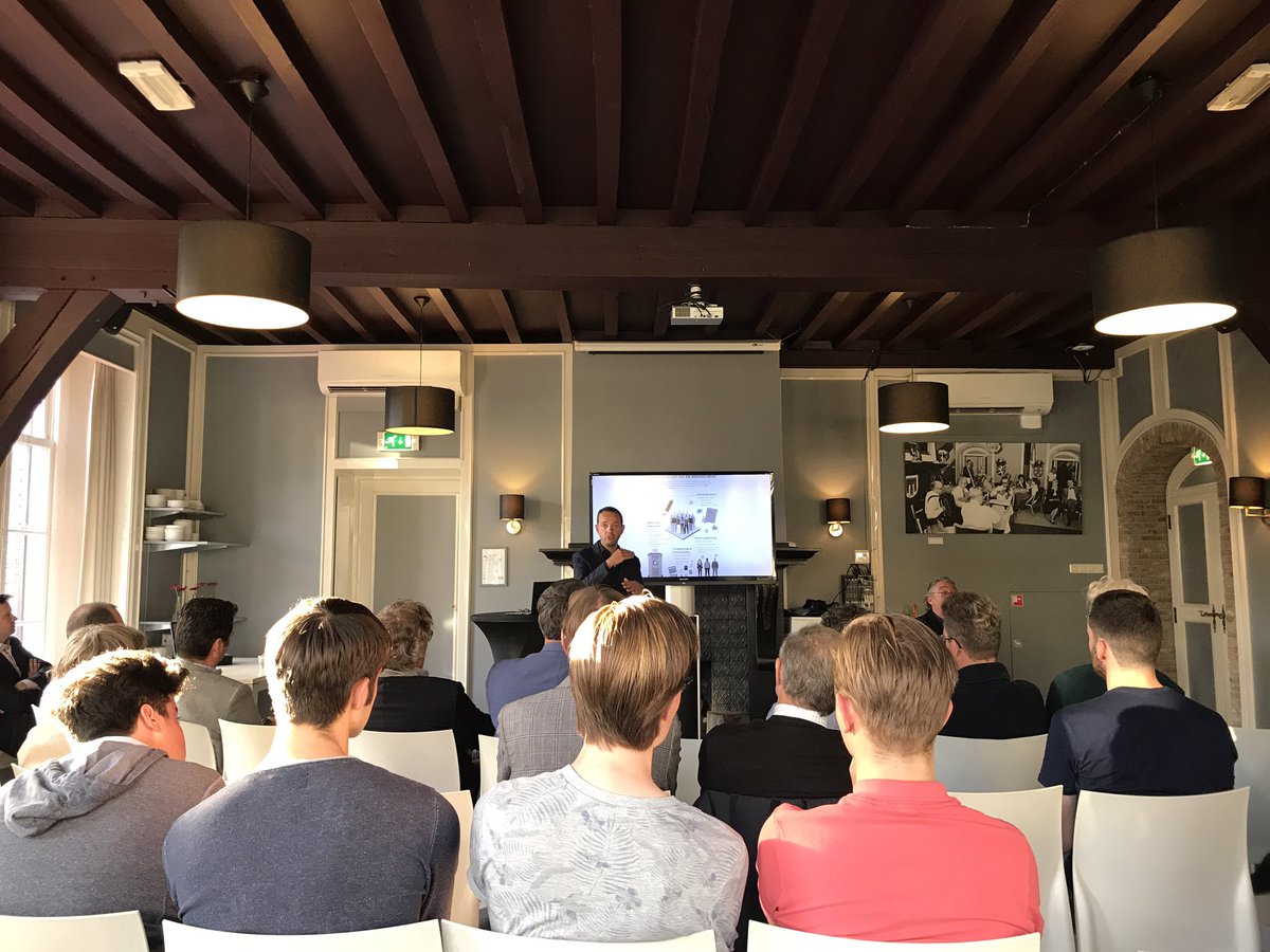 Democratie is geen rustig bezit, maar constant onderhevig aan maatschappelijke ontwikkelingen! Daarom organiseert <a href="/D66Breda/">D66 Breda</a> de thema avond over versterken #democratie met <a href="/Sneller/">Joost Sneller</a> en <a href="/TomWGvdMeer/">Tom van der Meer</a> #democratievannu #D66