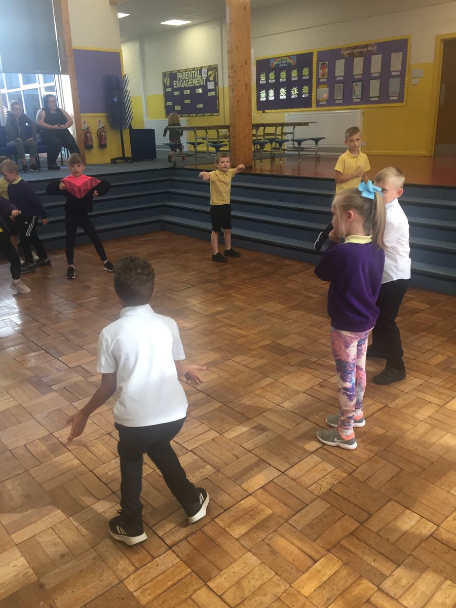 MissMostyn's tweet photo. As part of Health and well-being Day, P3/2 learned a dance routine to perform. https://t.co/eULD7mKSvm