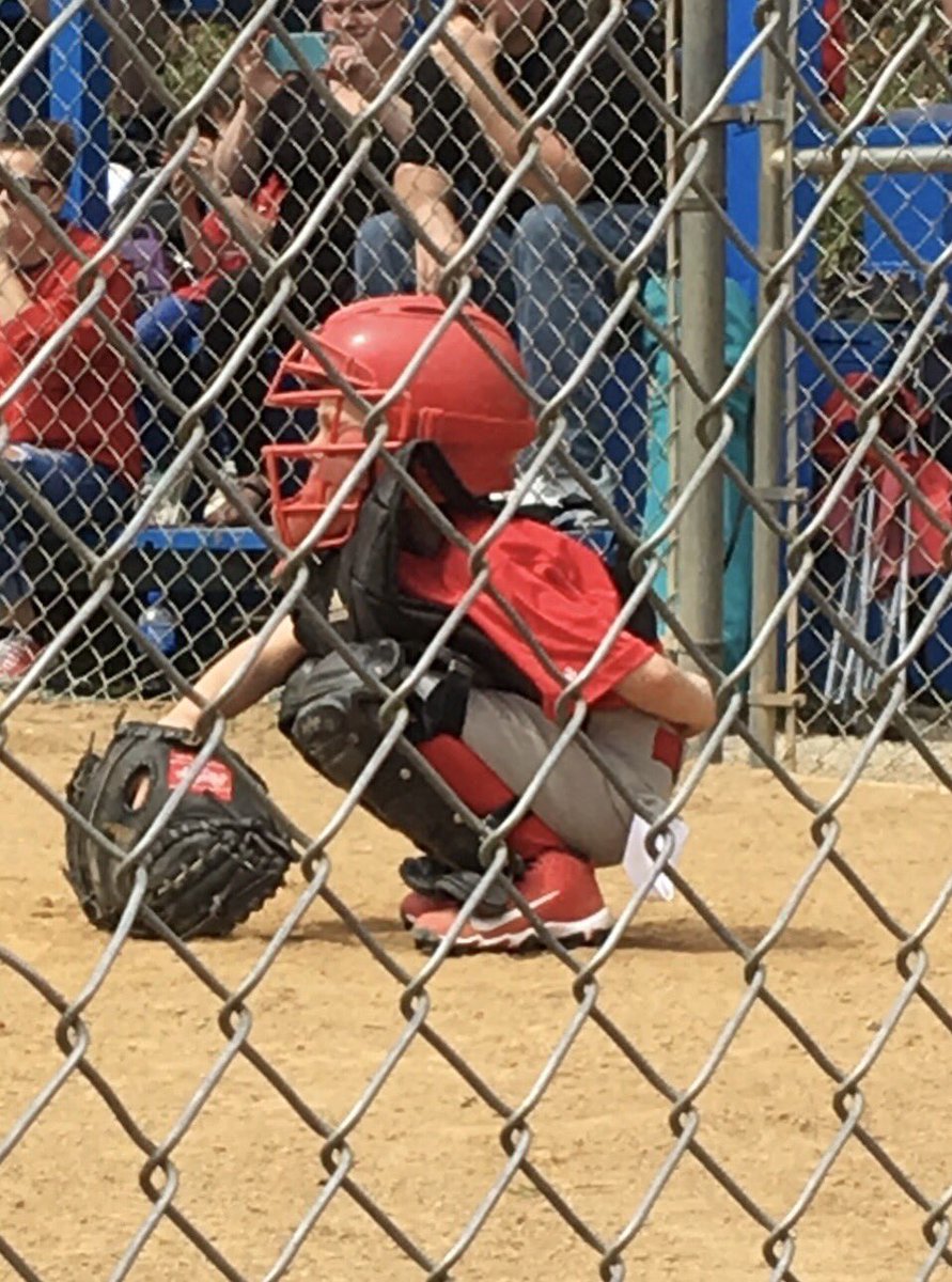 4g4wvu1's tweet photo. Shout out to @DeanNevarez of the @wvpower for taking some time out with my little catcher yesterday! He put on a show at the plate and most importantly was a great representative of the game! He now has a fan for life!

#baseball #wvpower #mariners https://t.co/kKxV700N2P
