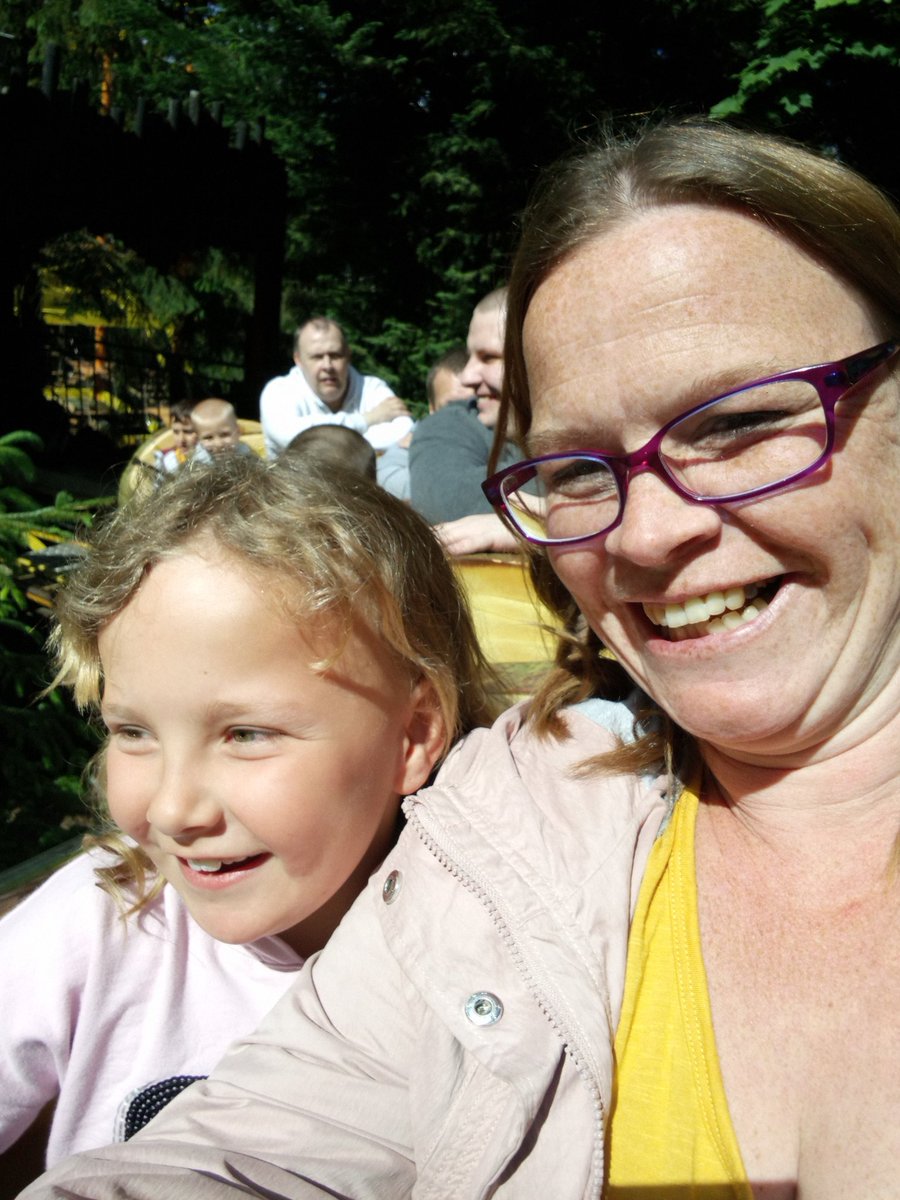 stephellis4283's tweet photo. Half term fun #gulliverskingdom #Rollercoaster https://t.co/4NpP7kH821