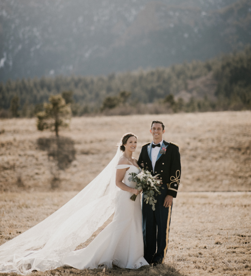 BlueLindenEvent's tweet photo. As a military wife of 30 years I understand the challenges military couples face everyday. It is my pleasure to serve you throughout your wedding. Please ask about our military discounts! (📸by @carrphotography) https://t.co/wiwV5bOQtL https://t.co/GB0sSwAbFn