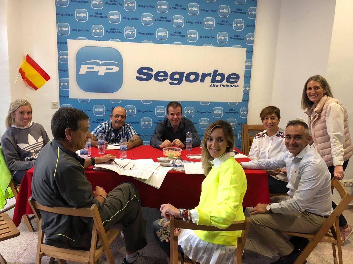 TribunaSegorbe's tweet photo. 📰 SEGORBE | El @ppsegorbe gana por mayoría absoluta el Ayuntamiento de Segorbe 💪

👉 https://t.co/mfWKxALwXu

🔹 2245 personas han depositado la confianza en la candidatura que encabeza @cacligs33 

#Elecciones #26M #IlusiónAbsoluta #EquiPPazoSegorbino #Segorbe https://t.co/ZMGtkFqVaC
