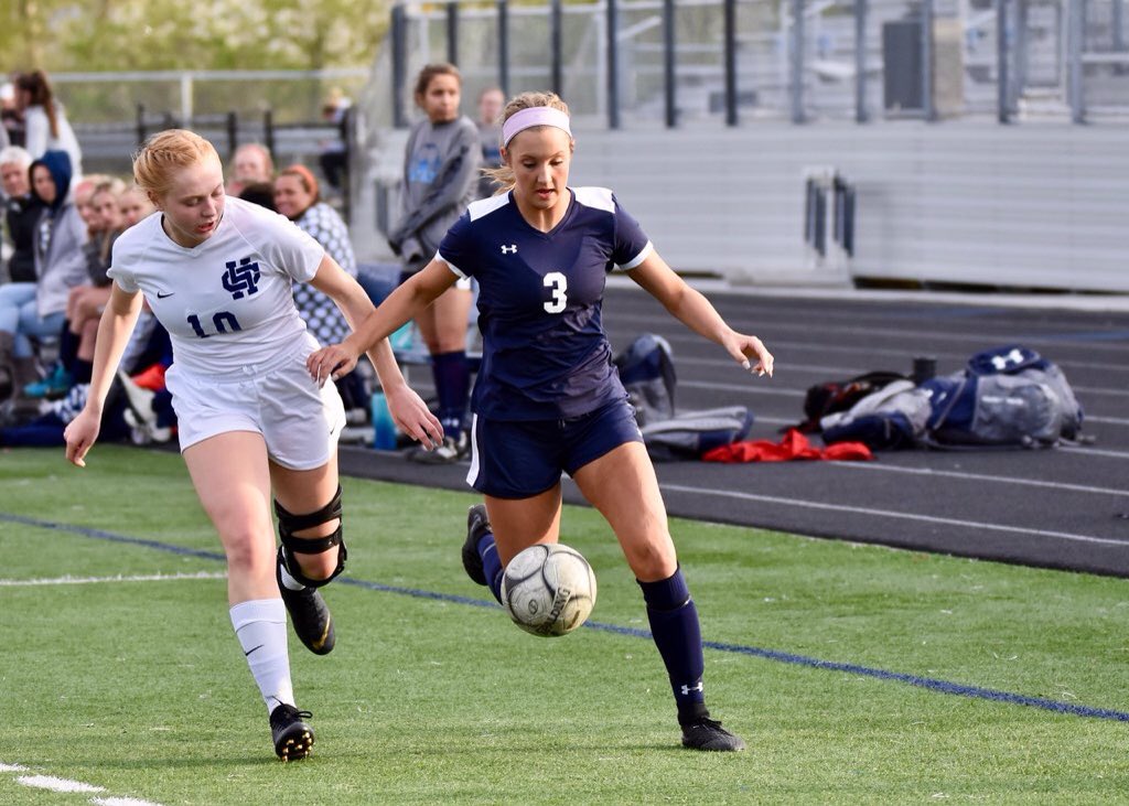 GVUWS_YWNWA's tweet photo. We are delighted to welcome our second 2020 committed player! Welcome to Grand View Women's Soccer Gracie Bernard @g_bernard3!
#YNWA #GVUWS https://t.co/4Vcf8aQ58s