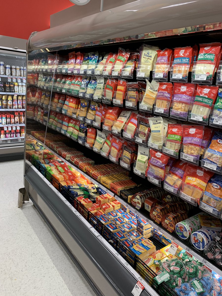 Mattfromtarget3's tweet photo. The food and beverage experts at t0945 are staying ready for our guests by keeping dairy full and zoned, and as empty as possible in the back! #Fill2capacity @FBDirector_MB @BrianHedemark @LindseyT0945 @MaloneTray @Summer_K_W https://t.co/l4W0puiuZu