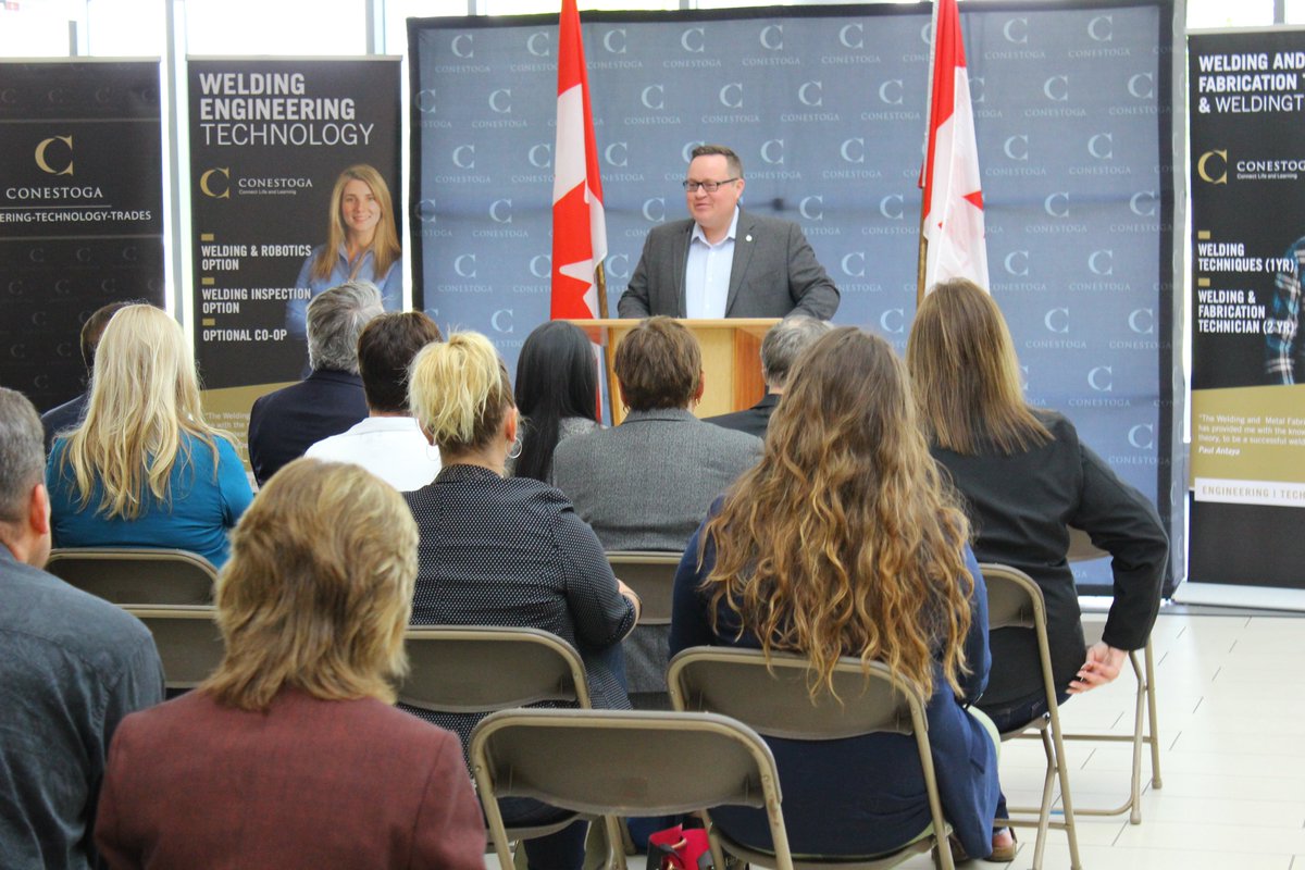 _BryanMay's tweet photo. Congrats to Conestoga College as they receive $6.9M in funding from the new Skilled Trades Awareness &amp; Readiness Program! This program encourages more Canadians to pursue skilled trades.

Conestoga will lead the implementation of a national Welding Pre-Apprenticeship program. https://t.co/1gu0NQvmYX