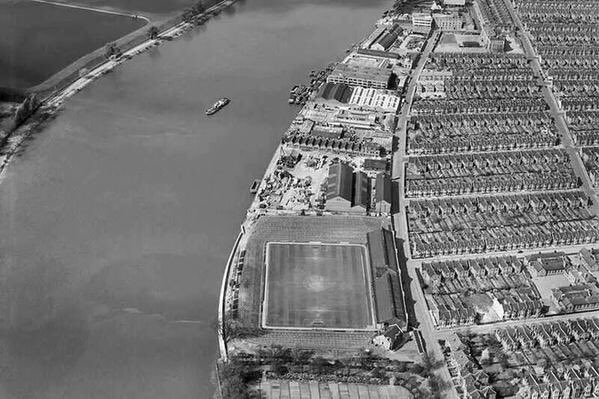 Theleaguemag's tweet photo. Craven Cottage https://t.co/2vw6OiDyNn
